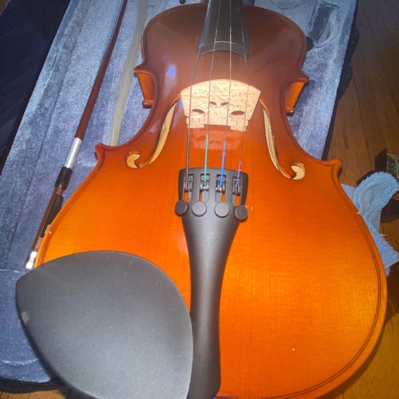 SKYLARK Model MV.007 Violin Case and Bow VINTAGE STUDENT INSTRUMENT. - Picture 9 of 17